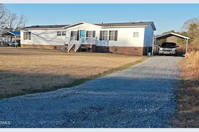 87 E Williams Street, Coats, NC 27521 - Photo 1