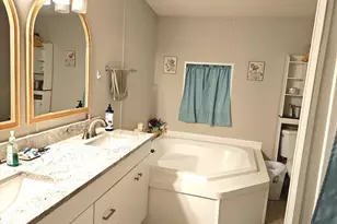 87 E Williams St, Coats, NC 27521 - Photo 19