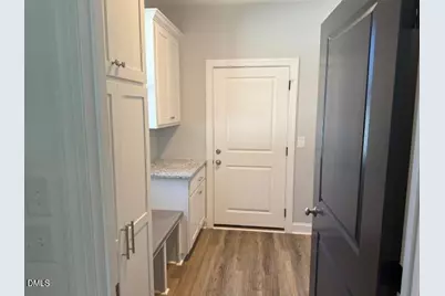 520 S Lincoln Street, Benson, NC 27504 - Photo 9