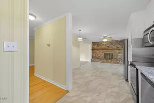 2604 Huntington Rd, Fayetteville, NC 28303 - Photo 11