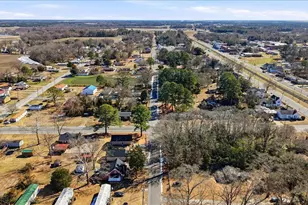 402 W James St, La Grange, NC 28551 - Photo 21