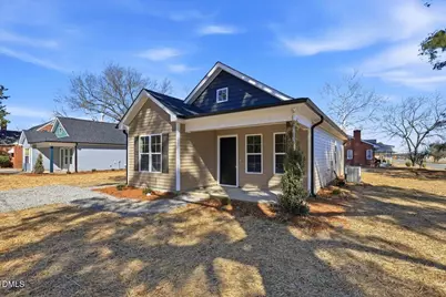 402 W James Street, La Grange, NC 28551 - Photo 17