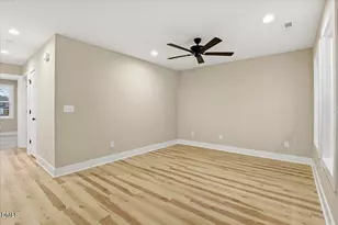 404 W James St, La Grange, NC 28551 - Photo 9