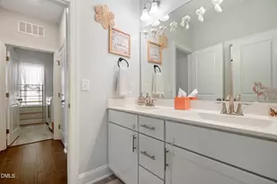 245 N Crest Dr, Chapel Hill, NC 27517 - Photo 19