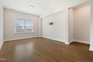 245 N Crest Dr, Chapel Hill, NC 27517 - Photo 11