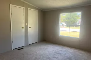 121 Ashe St, Coats, NC 27521 - Photo 11