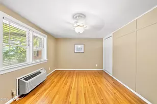 917 St Marys St, Raleigh, NC 27605 - Photo 21