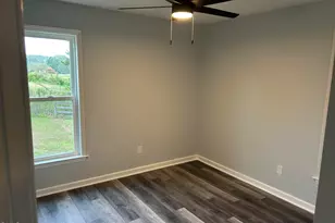 387 N Pleasant Coates Rd, Benson, NC 27504 - Photo 23