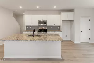 290 Ambassador Dr, Clayton, NC 27520 - Photo 7