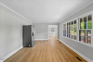 1214 E Oak Dr, Durham, NC 27712 - Photo 5