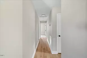 1214 E Oak Dr, Durham, NC 27712 - Photo 21