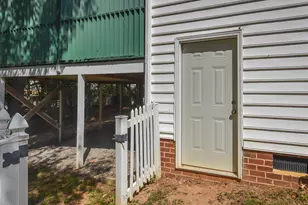 406 Cricketfield Ln, Cary, NC 27518 - Photo 45