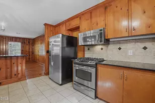 3004 Ridge Rd, Raleigh, NC 27612 - Photo 9