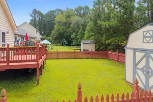 1580 Rogers Pointe Ln Ln, Creedmoor, NC 27522 - Photo 13
