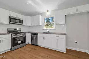 2105 W Carver St, Durham, NC 27705 - Photo 25