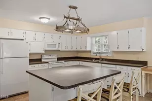 5505 Swiftbrook Cir, Raleigh, NC 27606 - Photo 17