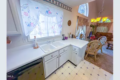 1431 Beacon Village Drive, Raleigh, NC 27604 - Photo 11