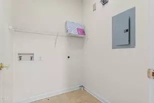 427 Eyam Hall Ln, Apex, NC 27502 - Photo 15