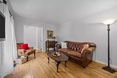 6404 Dixon Drive, Raleigh, NC 27609 - Photo 11