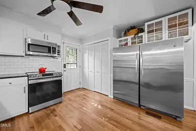 6404 Dixon Drive, Raleigh, NC 27609 - Photo 3