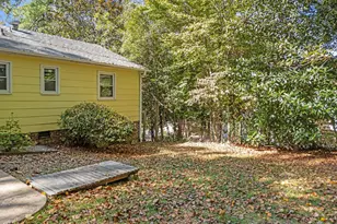 6404 Dixon Dr, Raleigh, NC 27609 - Photo 29