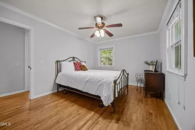 6404 Dixon Drive, Raleigh, NC 27609 - Photo 17