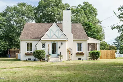 316 W Parrish Drive, Benson, NC 27504 - Photo 1