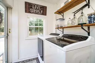 316 W Parrish Dr, Benson, NC 27504 - Photo 15