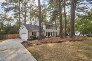 5721 Timber Ridge Dr, Raleigh, NC 27609 - Photo 37