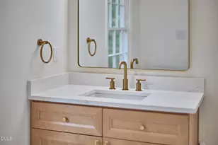 5721 Timber Ridge Dr, Raleigh, NC 27609 - Photo 33