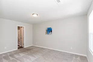 1253 Fescue Rd, Rocky Mount, NC 27801 - Photo 7