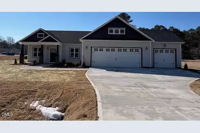 100 Lynn Lane, Selma, NC 27576 - Photo 1
