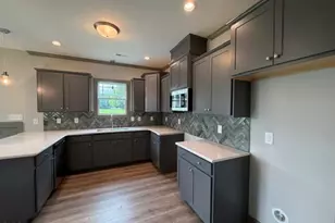 100 Lynn Ln, Selma, NC 27576 - Photo 11