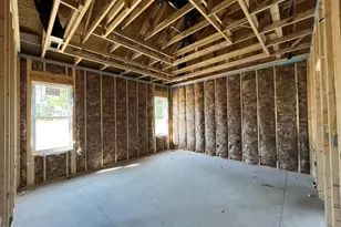 100 Lynn Ln, Selma, NC 27576 - Photo 3