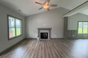 100 Lynn Ln, Selma, NC 27576 - Photo 7