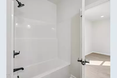 109 W Old Glencoe Road, Burlington, NC 27217 - Photo 15