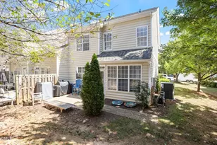 8021 Thrush Ridge Ln, Raleigh, NC 27615 - Photo 15