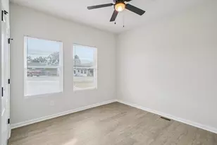 129 W Old Glencoe Rd, Burlington, NC 27217 - Photo 7