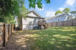 1006 Holloway St, Durham, NC 27701 - Photo 23