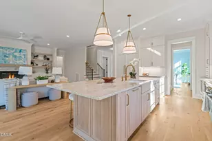 432 Emerson Dr, Raleigh, NC 27609 - Photo 23