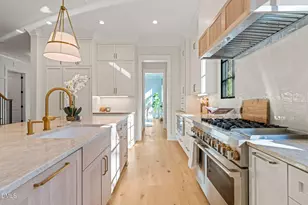 432 Emerson Dr, Raleigh, NC 27609 - Photo 29