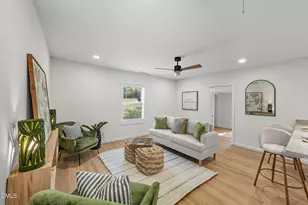 303 W Second St, Clayton, NC 27520 - Photo 15