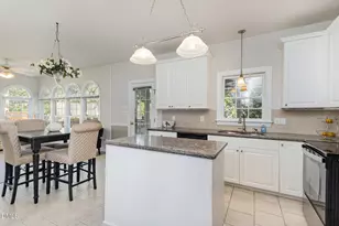 105 Townsgate Ct, Holly Springs, NC 27540 - Photo 7