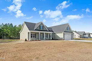 110 Rae Dr, Pikeville, NC 27863 - Photo 3