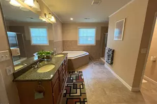 5002 Wickham Rd, Raleigh, NC 27606 - Photo 19