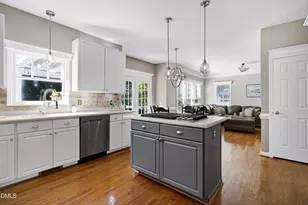 210 Coltsgate Dr, Cary, NC 27518 - Photo 9