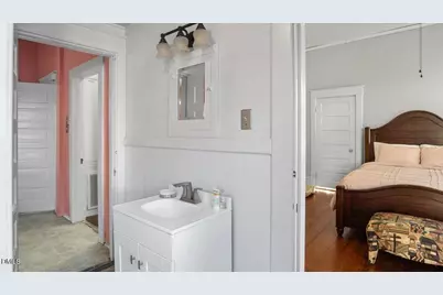 166 W Belle Street, Henderson, NC 27536 - Photo 17