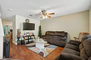 10 Hartford Ct, Durham, NC 27707 - Photo 3
