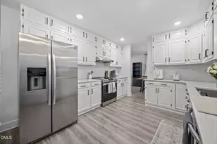 1017 Harvest Mill Ct, Raleigh, NC 27610 - Photo 17