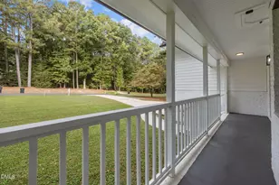 1017 Harvest Mill Ct, Raleigh, NC 27610 - Photo 9